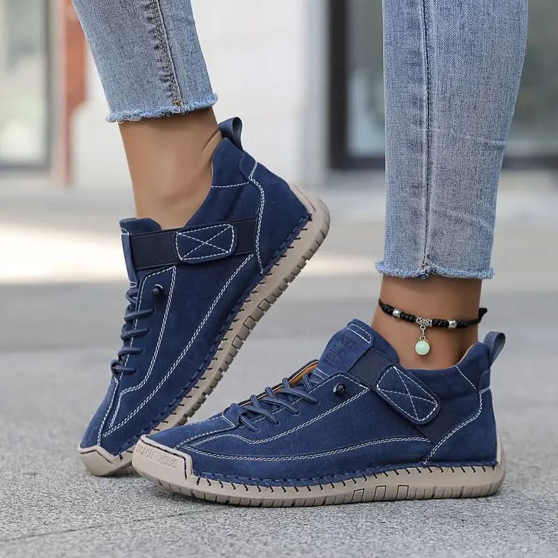 Mia sneakers available in different colours